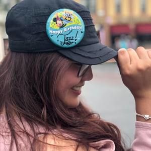 Meet your Posher, Jazmine